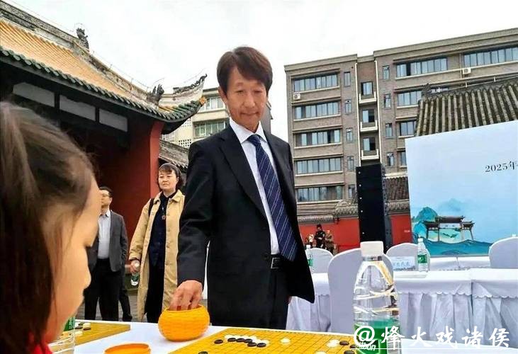 棋圣聂卫平晚年家事变迁：从儿媳小林清芽的分寸感看中日围棋界的温情纽带